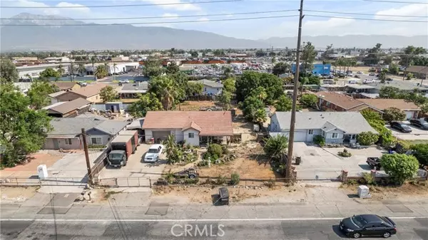 Fontana, CA 92335,15256 Merrill AVE