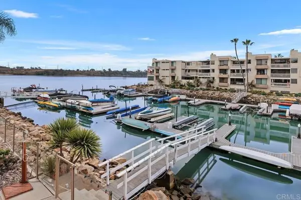 Carlsbad, CA 92008,4747 Marina Drive 14