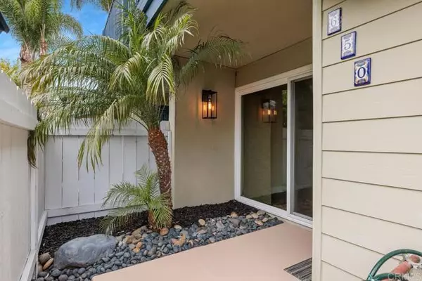 Solana Beach, CA 92075,650 E Solana CIR