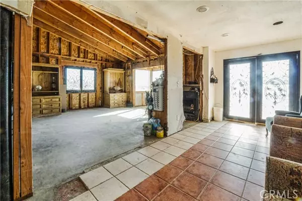 Lancaster, CA 93535,13861 E Avenue G6