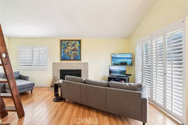 Huntington Beach, CA 92648,19052 Oceanport Lane 5