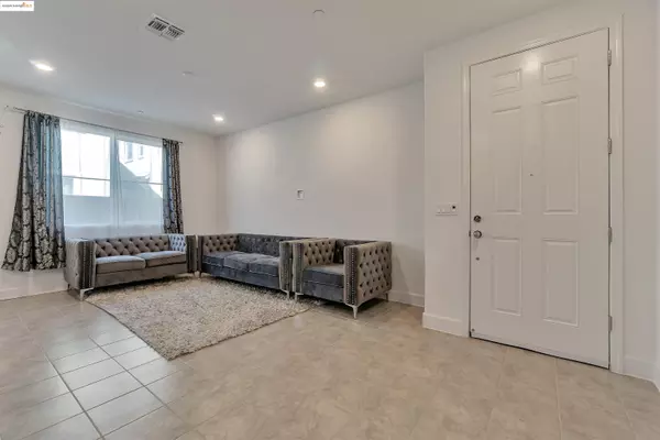 Pittsburg, CA 94565,34 Fern Ln