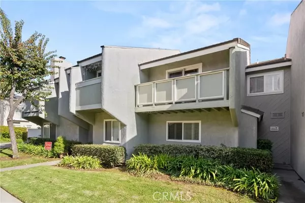 Huntington Beach, CA 92646,18781 Heavenwood CIR