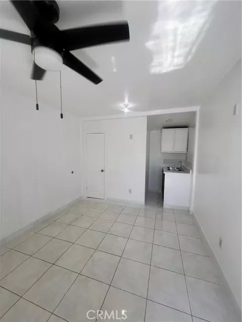 Lynwood, CA 90262,12008 Long Beach BLD