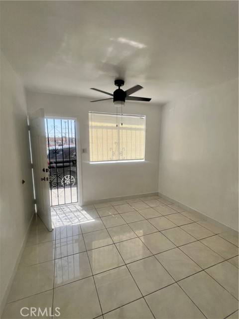 Lynwood, CA 90262,12008 Long Beach BLD