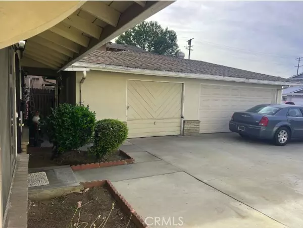 El Monte, CA 91732,4106 Elrovia AVE