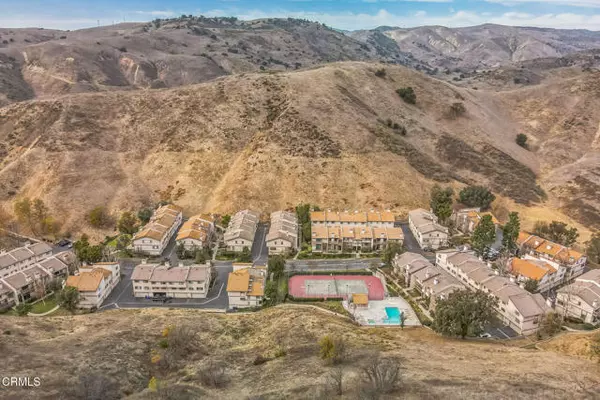 Calabasas, CA 91302,26009 Alizia Canyon DR A