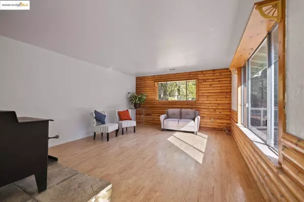 Twain Harte, CA 95383,22657 Robin Hood DR