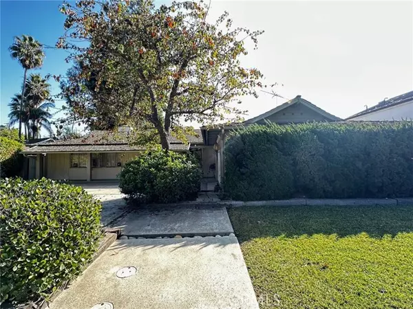 Newport Beach, CA 92660,2008 Centella PL