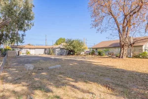 Colton, CA 92324,454 S 11th ST