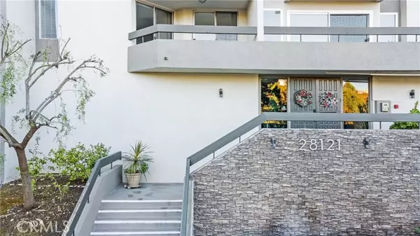 Rolling Hills Estates, CA 90274,28121 Highridge Rd 207