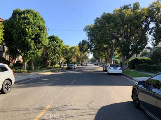 Glendale, CA 91203,409 Burchett ST 220