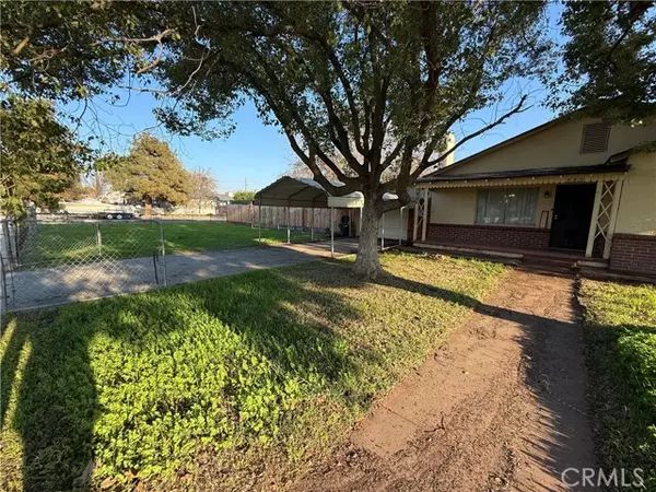 405 Riverside AVE, Chowchilla, CA 93610