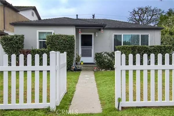 Costa Mesa, CA 92627,313 Rochester ST