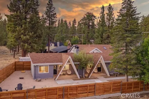 Big Bear Lake, CA 92315,560 Edgemoor RD