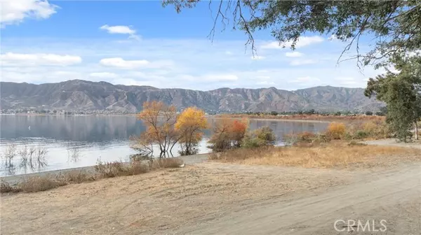 Lake Elsinore, CA 92530,0 Lakeshore DR