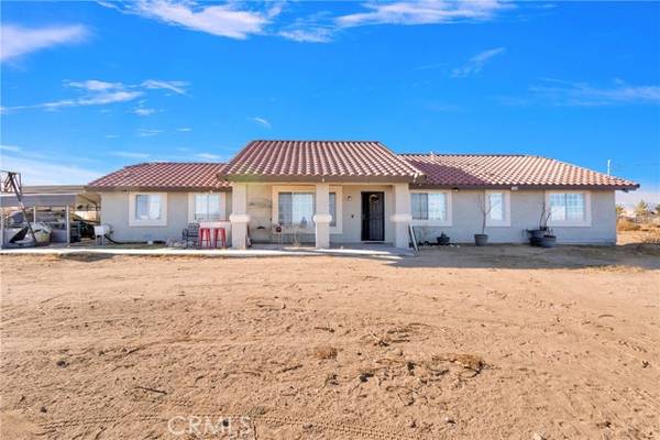 5989 Tokay RD, Phelan, CA 92371