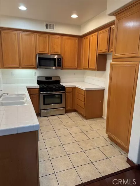 Rancho Cucamonga, CA 91739,12268 Chantrelle DR 3