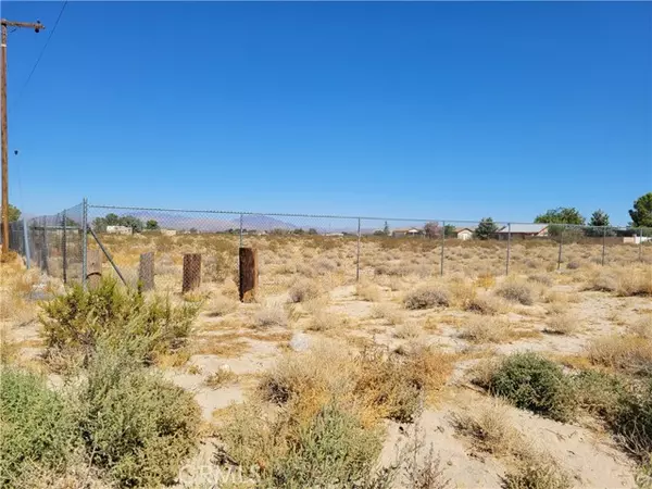 Lucerne Valley, CA 92356,0 Foothill RD