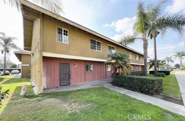 624 S Sullivan ST 8A, Santa Ana, CA 92704