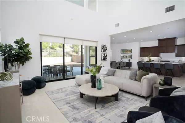 Porter Ranch, CA 91326,20615 W Hummingbird CT