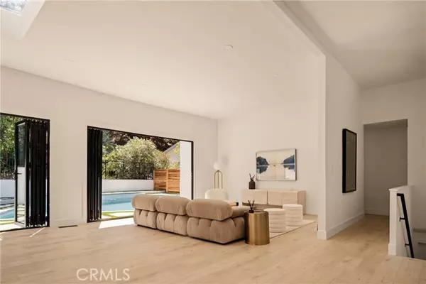 Studio City, CA 91604,3219 Laurel Canyon BLD