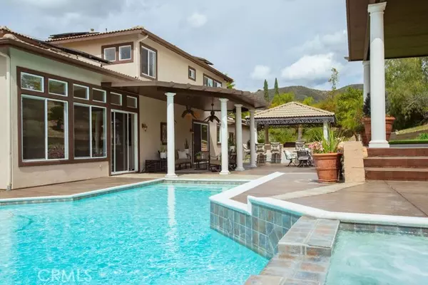 Redlands, CA 92373,2109 Canyon View LN