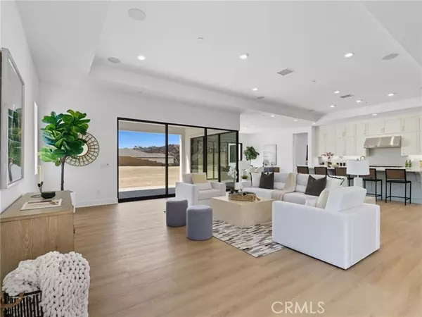 Porter Ranch, CA 91326,11853 Red Hawk LN
