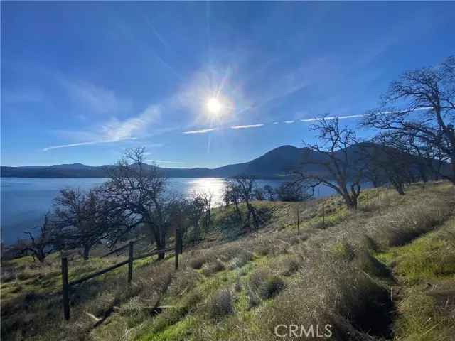10697 Crestview DR, Clearlake, CA 95422