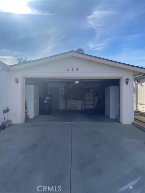 Hemet, CA 92545,1250 N Kirby ST 240