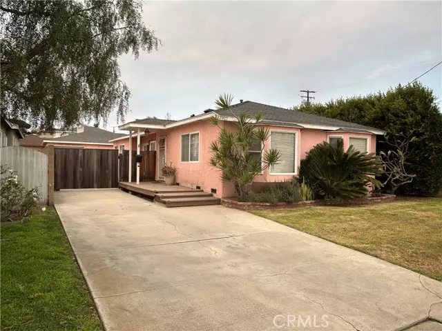 917 Loma Vista ST, El Segundo, CA 90245