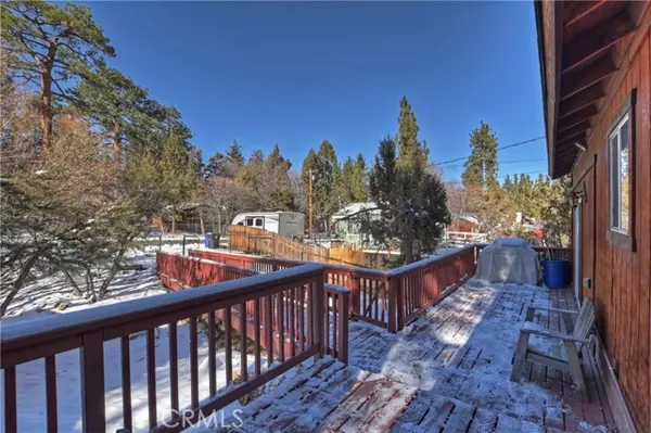 Sugarloaf, CA 92386,743 Spruce LN