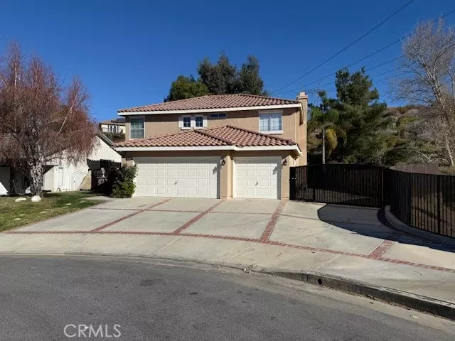 20103 Gina CT, Saugus, CA 91350