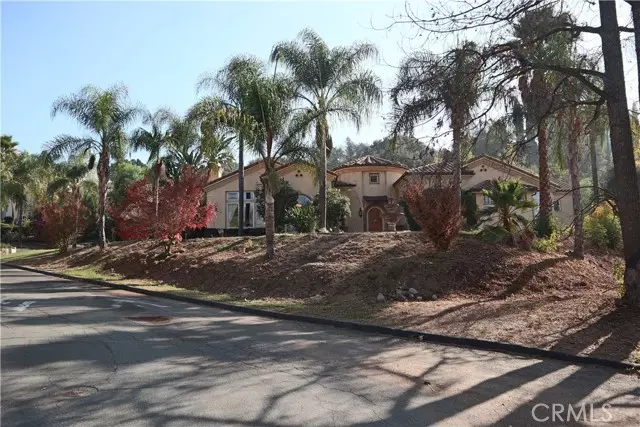 617 Los Cerritos RD, Glendora, CA 91740