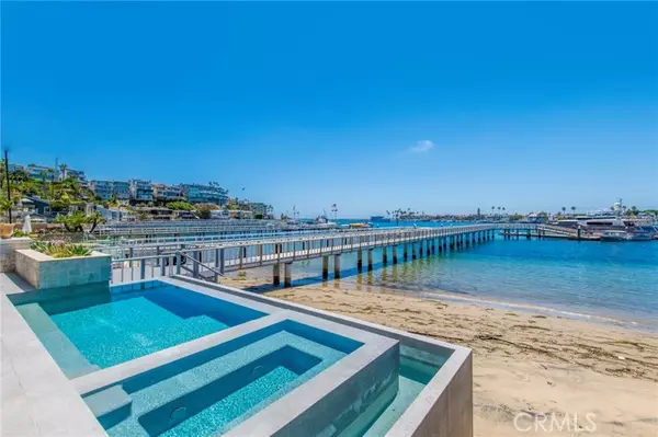 Corona Del Mar, CA 92625,2209 Bayside DR