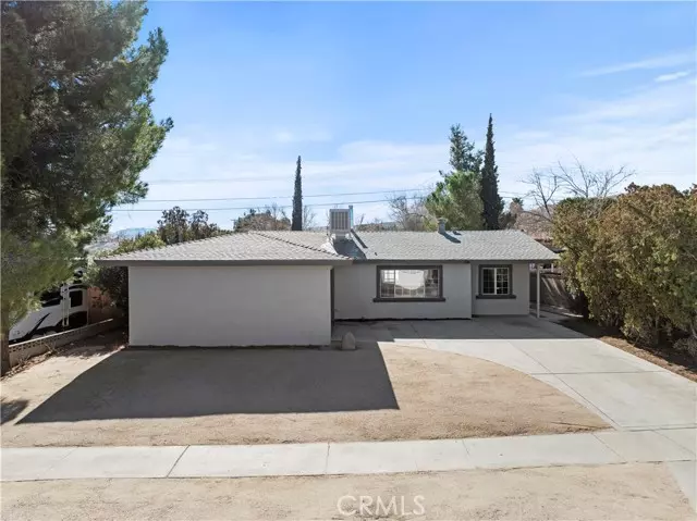 336 E Avenue R6, Palmdale, CA 93550