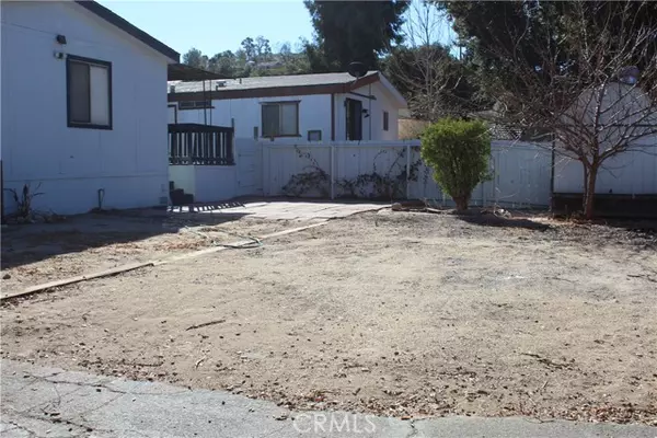Newhall, CA 91321,21515 PLACERITA CYN RD 4