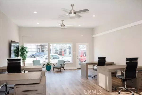 Playa Del Rey, CA 90293,323 Culver BLD