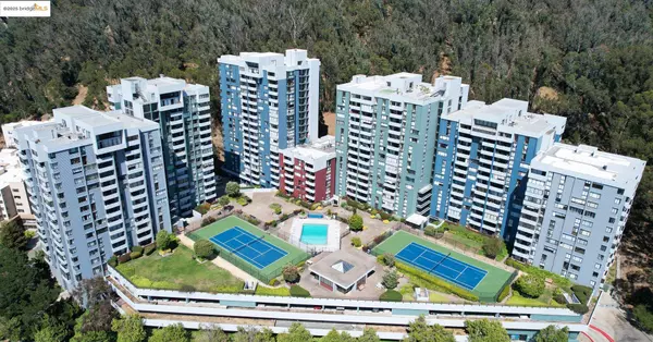 Albany, CA 94706-1002,555 Pierce St 408