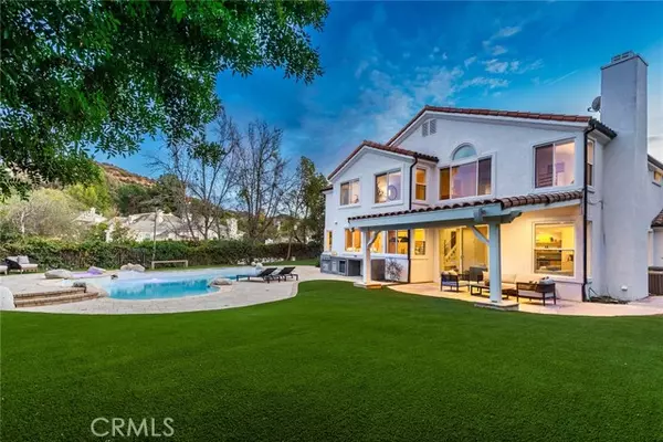 Calabasas, CA 91302,24903 Lorenzo CT