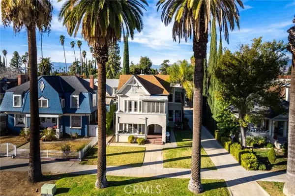 Redlands, CA 92373,120 W Olive AVE