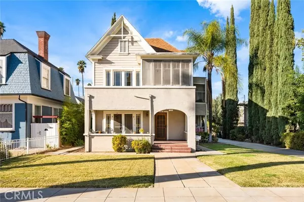 Redlands, CA 92373,120 W Olive AVE