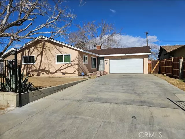 245 E Avenue Q4, Palmdale, CA 93550