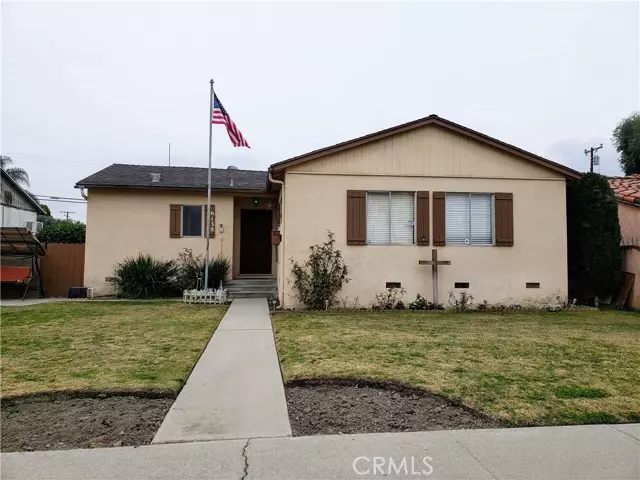 6138 South ST, Lakewood, CA 90713