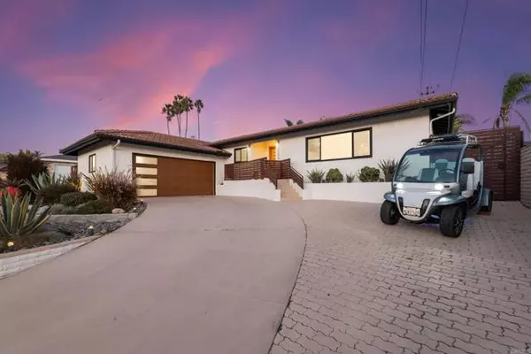 Carlsbad, CA 92008,2390 Cipriano LN