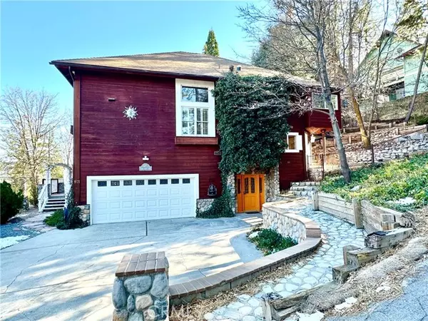 Lake Arrowhead, CA 92352,971 Grass Valley RD