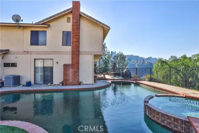 822 Paseo Cumbre, San Dimas, CA 91773