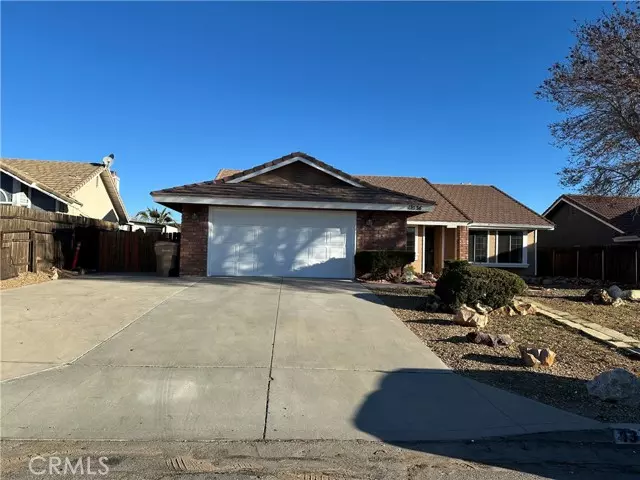 13536 Mountain DR, Hesperia, CA 92344