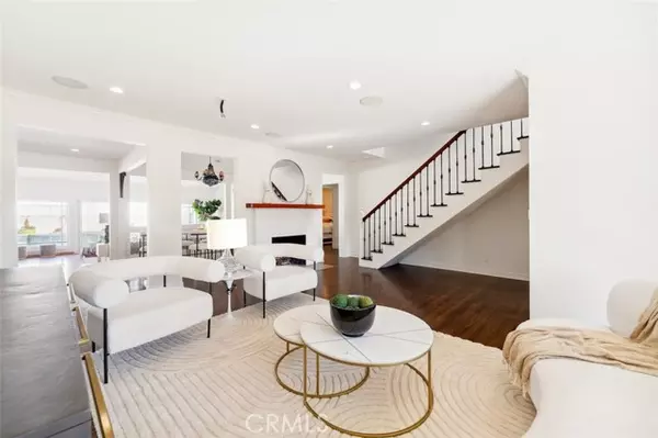Toluca Lake, CA 91602,10525 Woodbridge ST