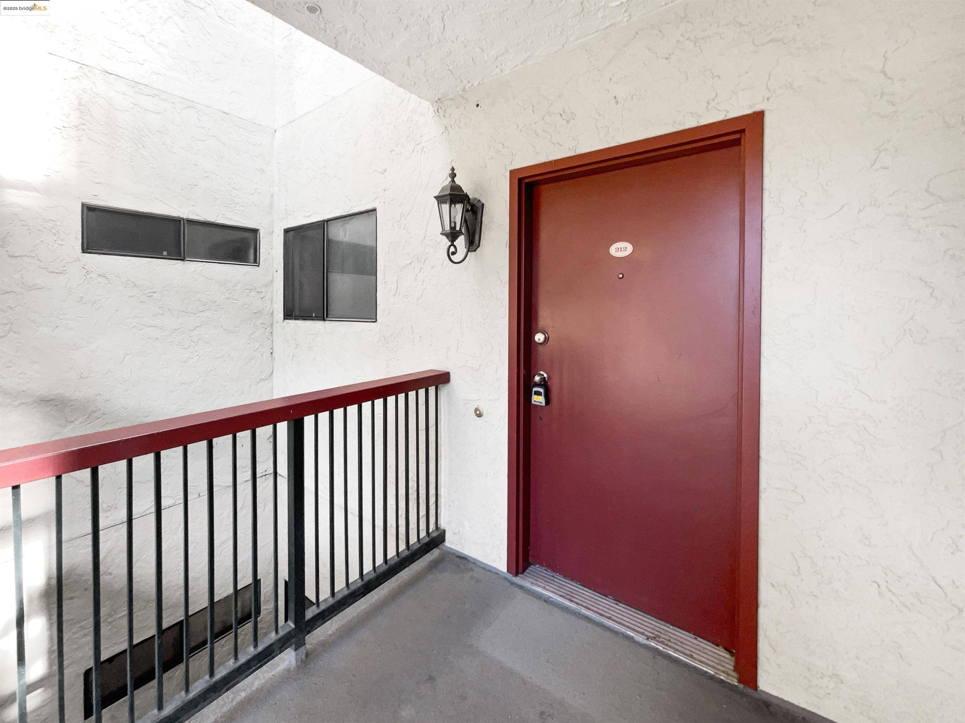 2200 Agnew RD 212, Santa Clara, CA 95054